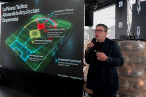 SOFTWAREONE Y GOOGLE IMPULSAN UNA NUEVA ETAPA DE LA INTELIGENCIA ARTIFICIAL PARA LAS EMPRESAS ECUATORIANAS.